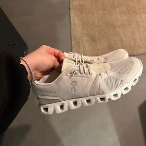 On Running Women's Cloud Sneakers - Light Gray